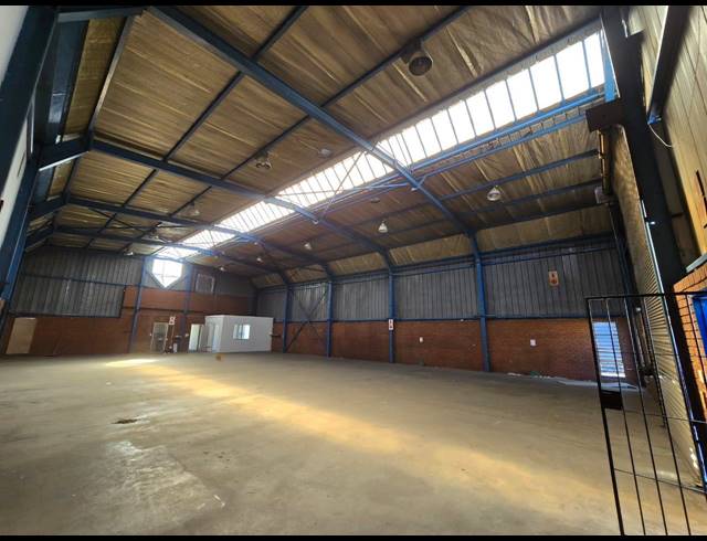 458M² WAREHOUSE TO LET IN BENROSE